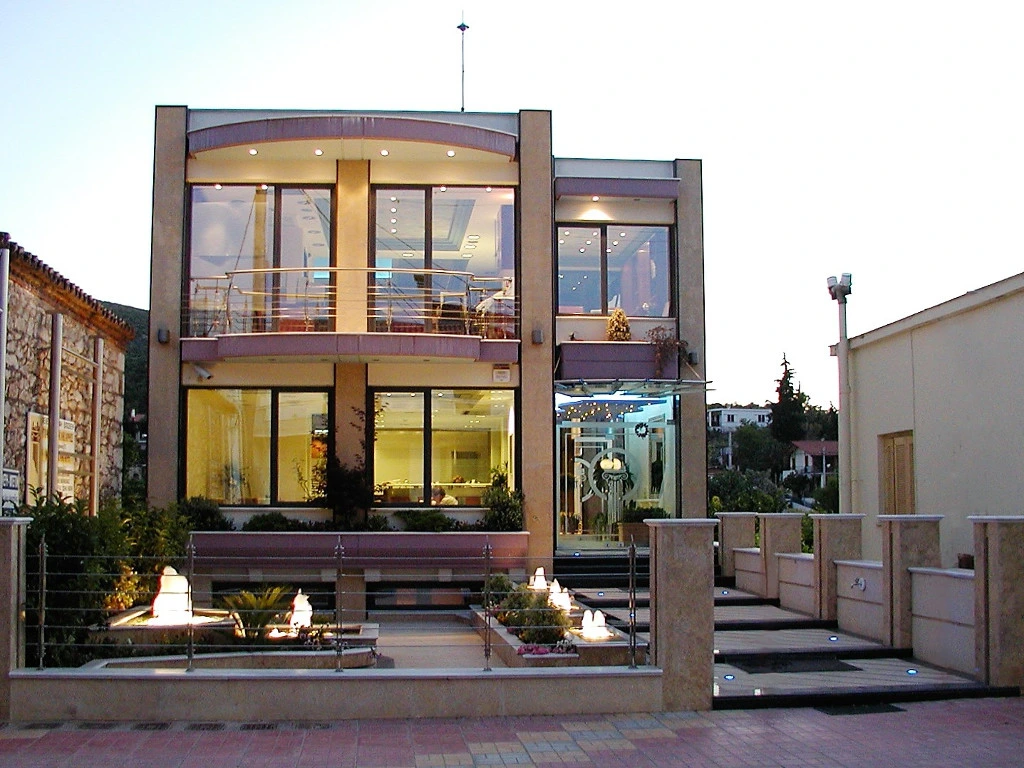 Gallery image 1